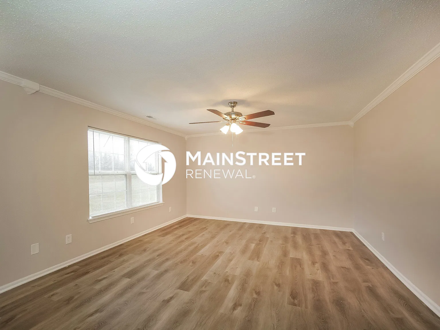 6658 Ahern Ct — Photo 4