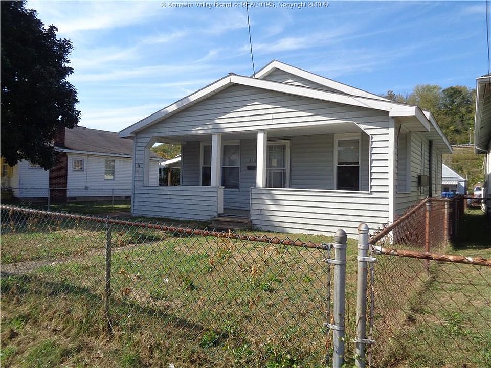 1st image of 218 Grosscup Ave