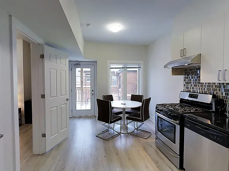 73 Blackburn Ave #73-1A — Photo 4