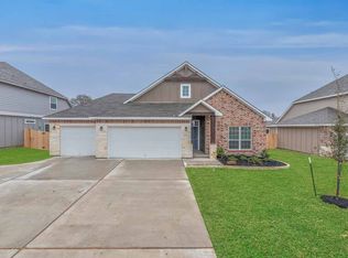 2034 Rock Ridge Ave, Bryan, TX 77803