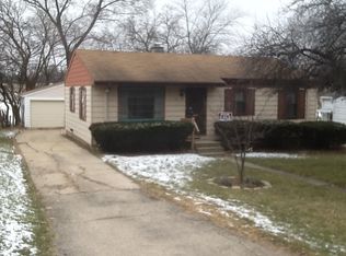 1424 Meadowbrook Blvd, Racine, WI 53405