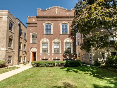 1029 Hull Ter, Evanston, IL, 60202