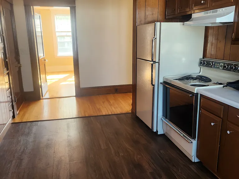 96 Wood St #3 — Photo 17