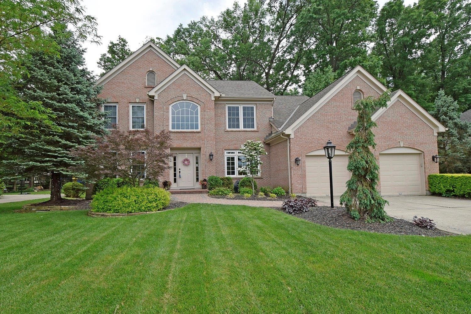 957 Paxton Lake Dr, Loveland, OH 45140 Zillow