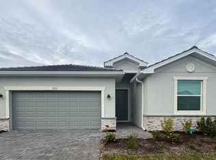 7773 Lakes Edge Ln, Port Charlotte, FL 33981