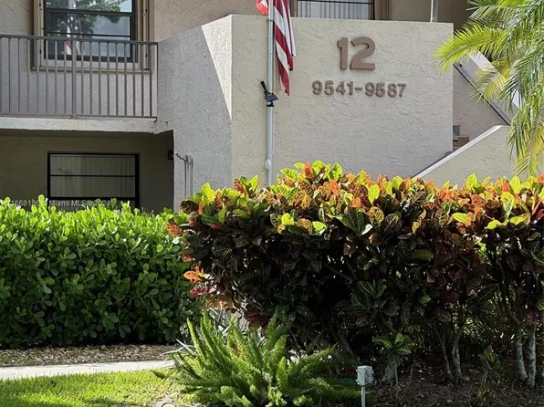 9541 W McNab Rd #101, Tamarac, FL 33321