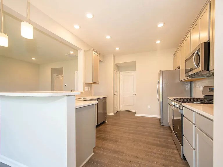 6436 Yuma Ct — Photo 14