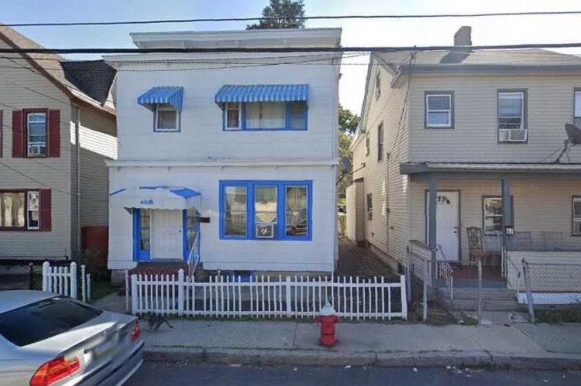 1st image of 64 Benson St #1