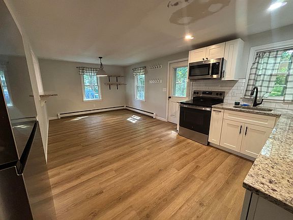 2nd image of 401 High St APT 1