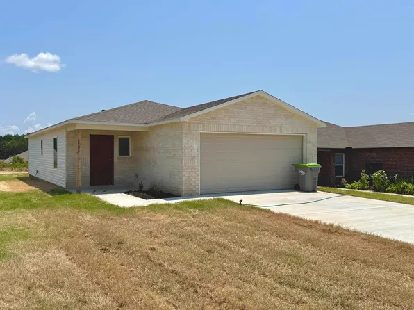 7001 Potomac Trl, Bauxite, AR 72011