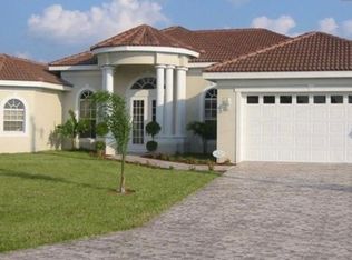 1910 SE 21st St, Cape Coral, FL 33990