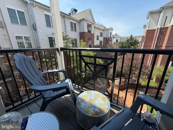 200 W Elm St Suite 1327, Conshohocken, PA 19428