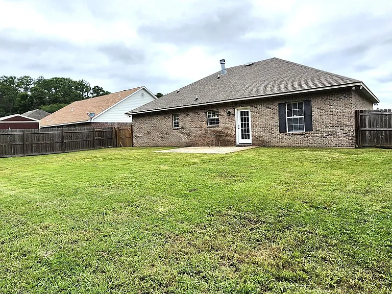 3254 Stonegate Cir — Photo 14