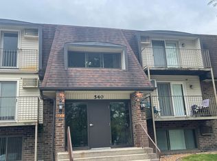 540 Oak Run Dr APT 2, Bourbonnais, IL 60914