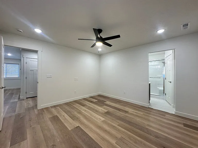 3939 Hawks Landing Loop — Photo 6