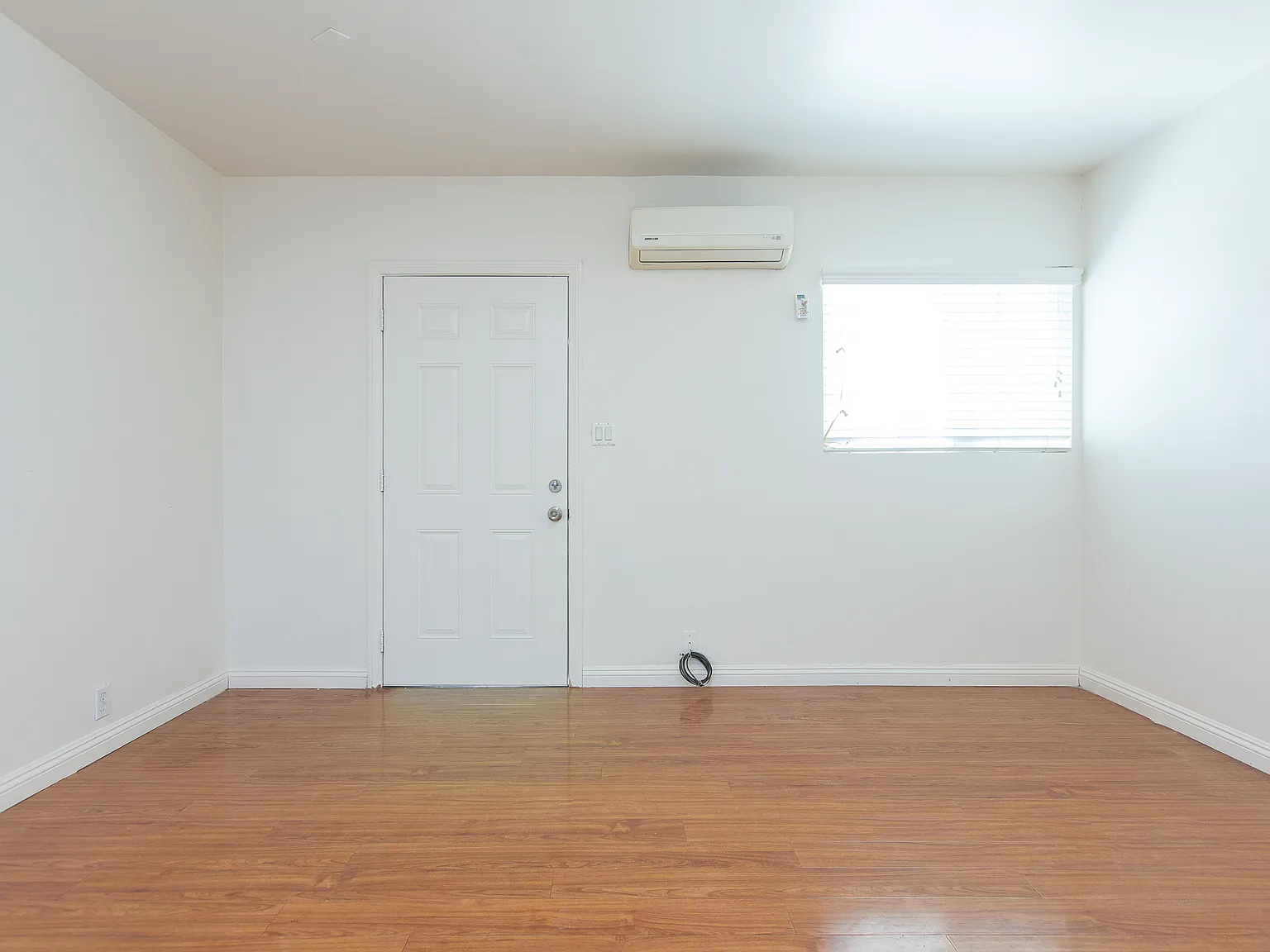 2 bed, 620 sqft, $2,500 — Photo 3