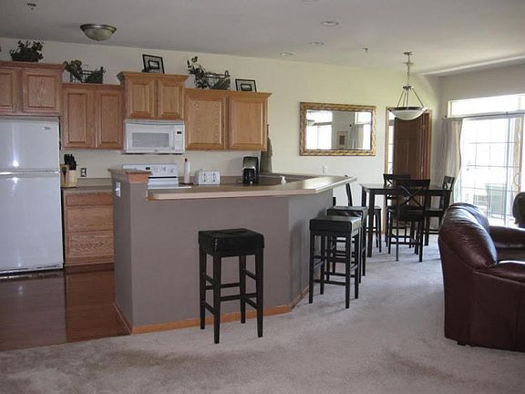 5th image of 6300 44th St Unit 124