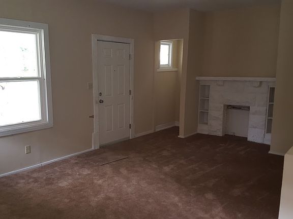 3rd image of 4215 Virginia Ave
