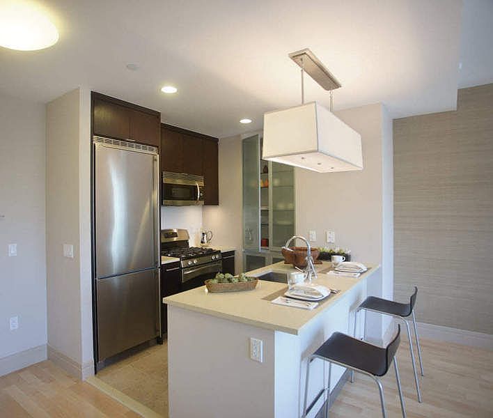 1st image of 200 W 72nd St APT 19G