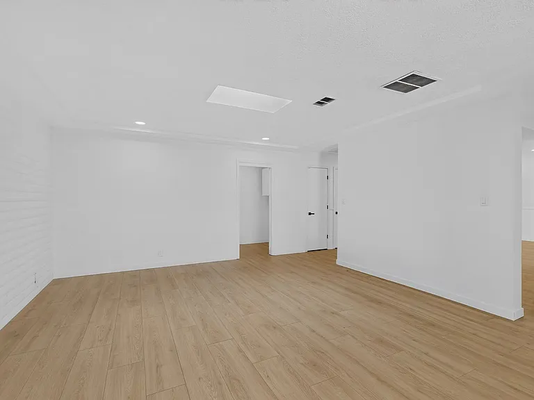 824 Ortega Rd NW — Photo 11