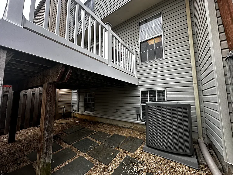 14 Inkberry Ct — Photo 37