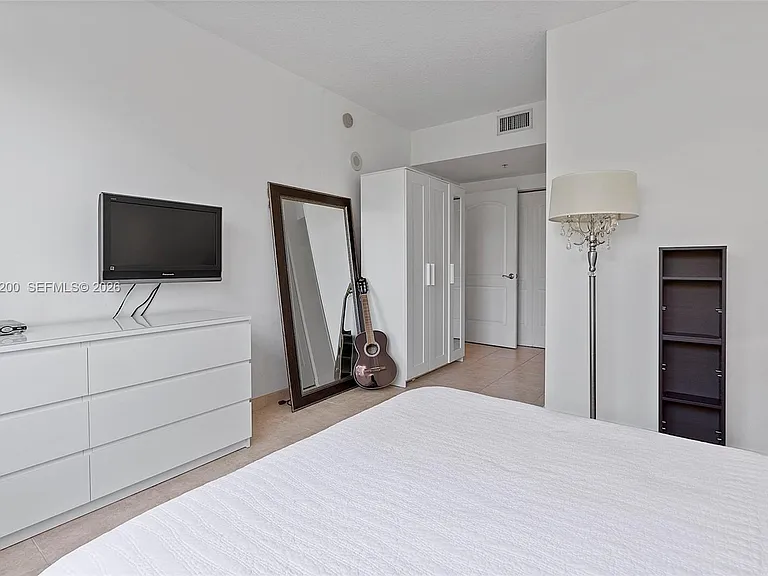 110 Washington Ave #1502 — Photo 18