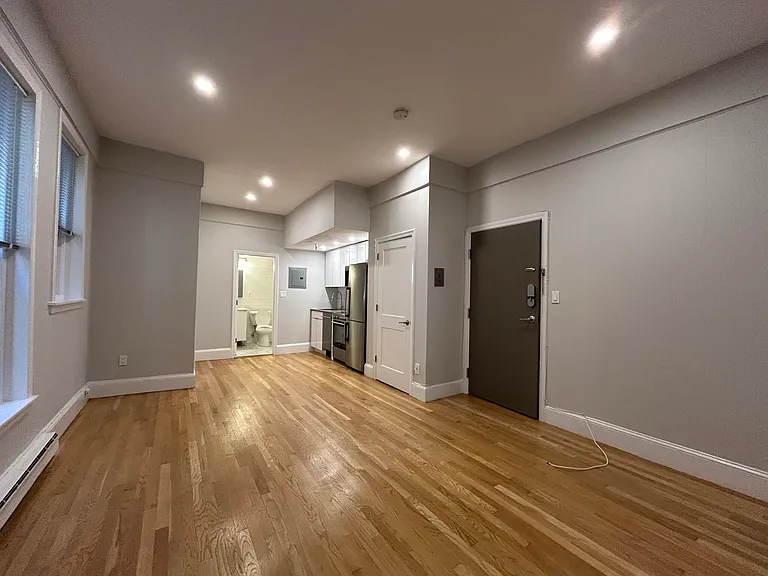 829 Boylston St #101 — Photo 2