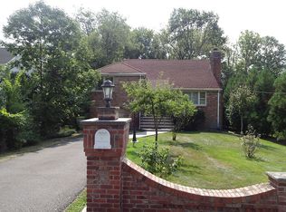 384 White Oak Ridge Rd, Short Hills, NJ 07078