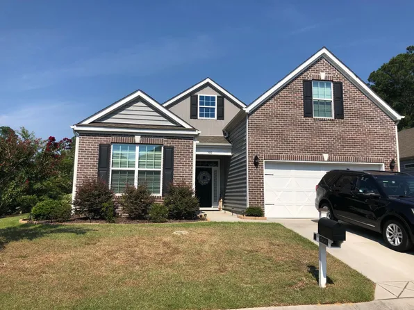 566 Wyre Ct SE, Leland, NC 28451