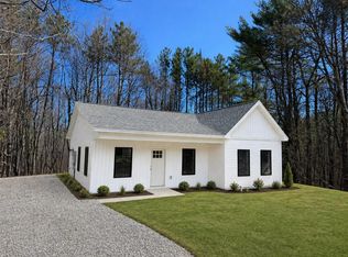 15 Sylvan Road, Orono, ME 04473