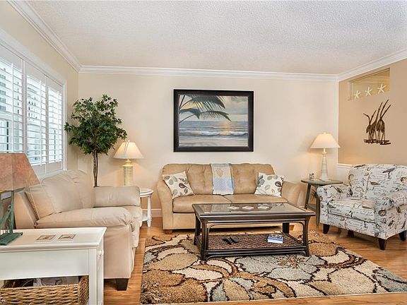 4th image of 601 Periwinkle Way Unit C3