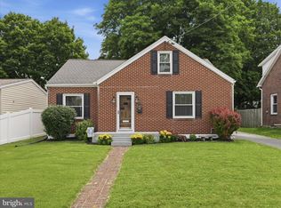 926 S 5th St, Chambersburg, PA 17201