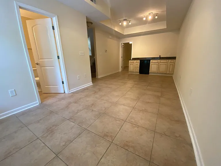 11 Maverick Dr — Photo 16