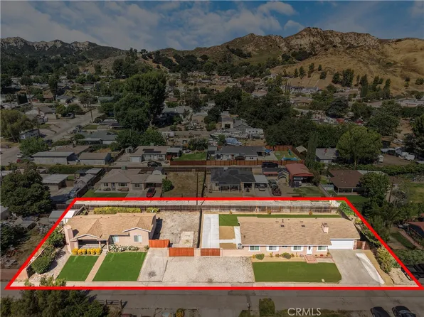 31615-31609 Hunter Ln, Castaic, CA 91384
