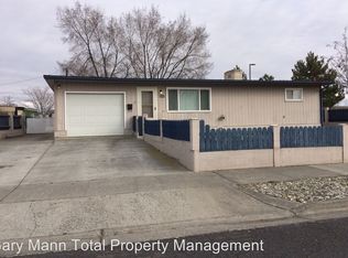 1441 W Sunset Dr, Moses Lake, WA 98837
