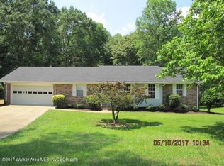 1607 Sandra Lee Dr, Jasper, AL 35504