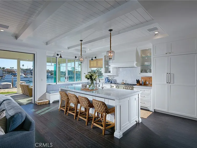 14 Beacon Bay — Photo 10