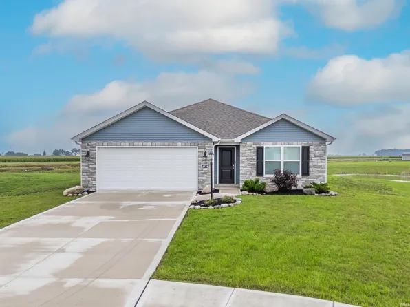 4876 Carson Ct, Woodburn, IN 46797