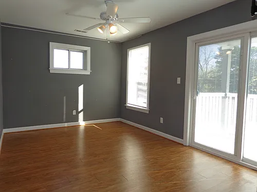5001 Killam Ave #3A Photo 1 5001 Killam Ave #3A Photo 1