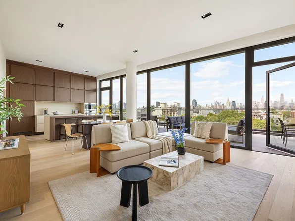 28 Herbert St #Pha, Brooklyn, NY 11222