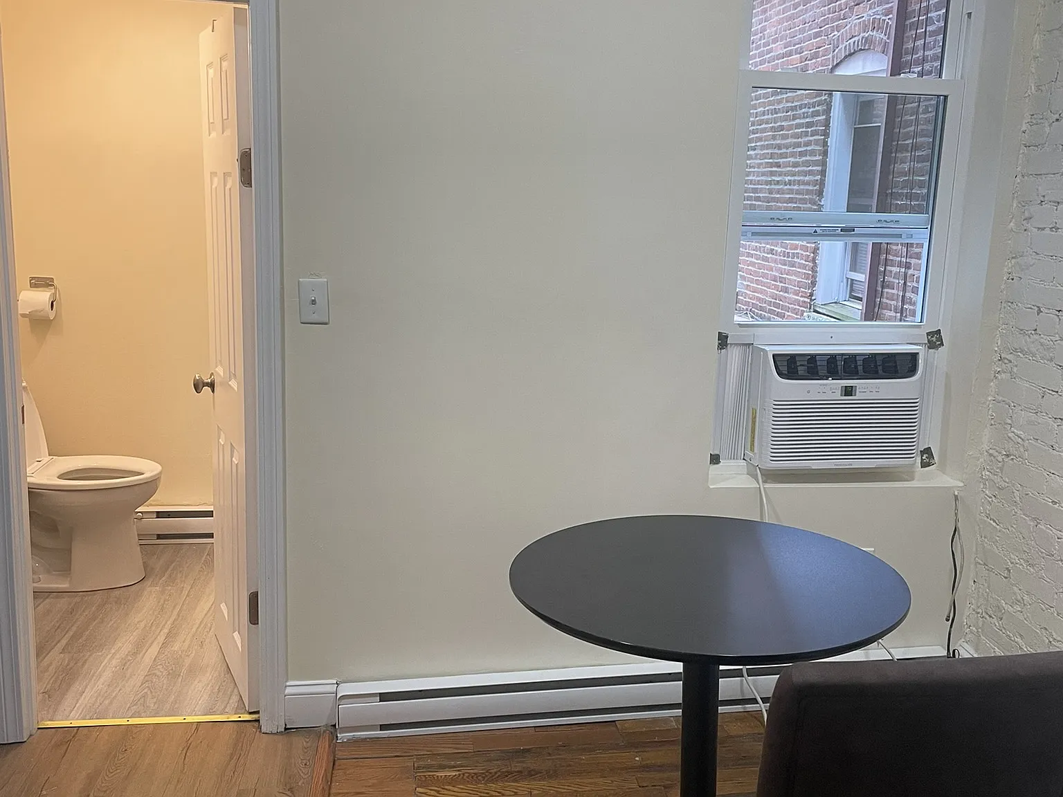 1 bed, 550 sqft, $2,800 — Photo 2