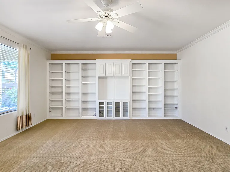 14226 W Wethersfield Rd — Photo 20