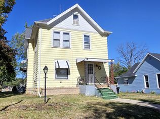 2003 14th Ave, Monroe, WI 53566