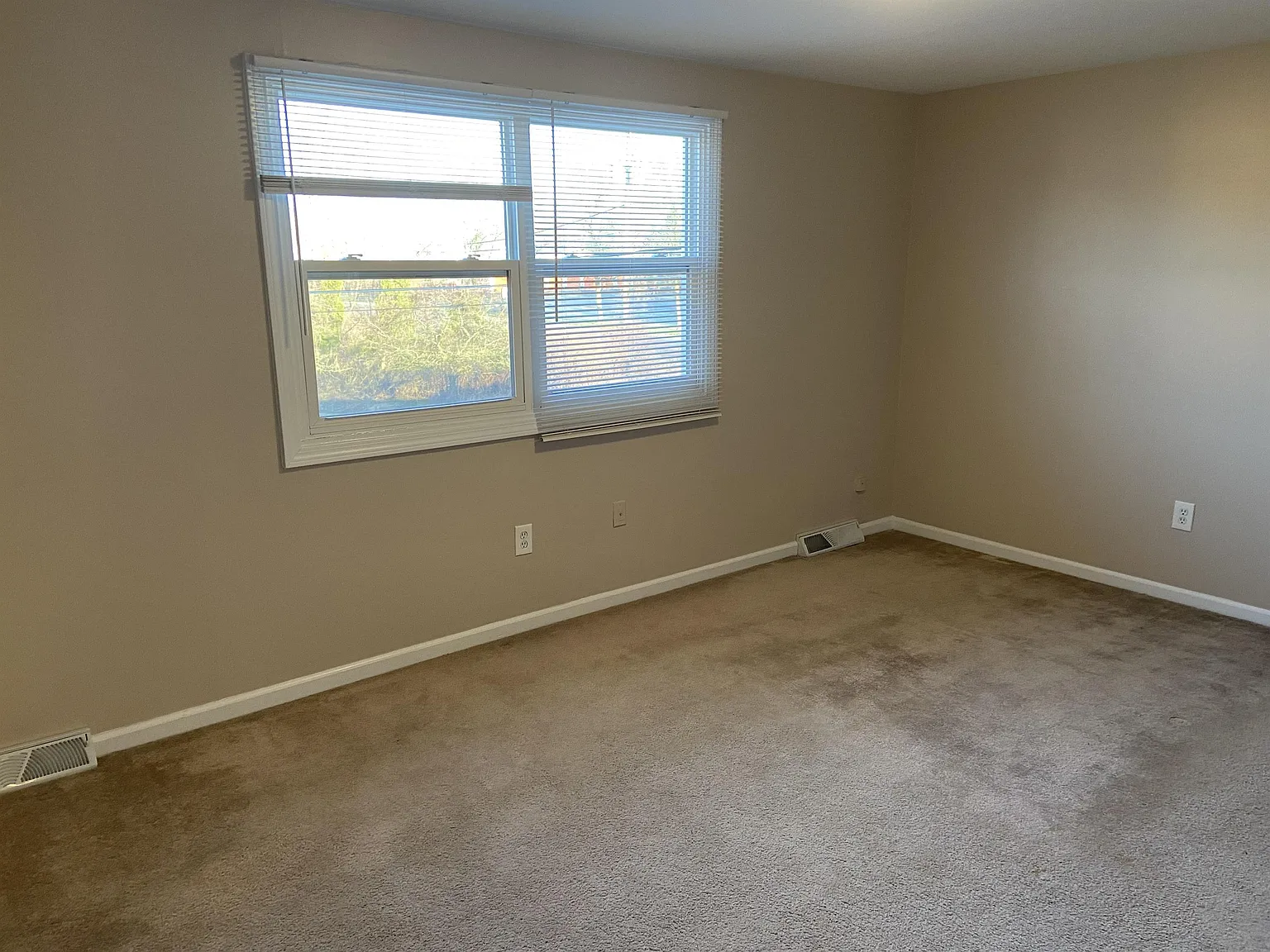 Creekside Drive - 147 — Photo 4