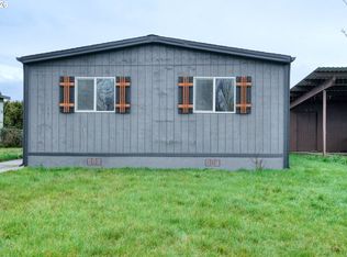 627 NW 6th Ct, McMinnville, OR