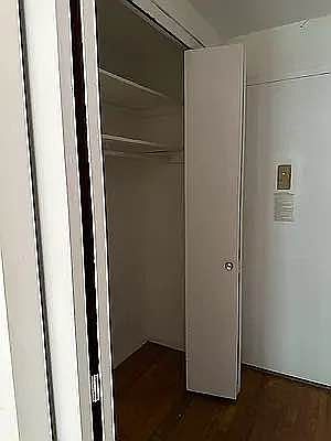 4th image of 307 E 89th St APT 2E