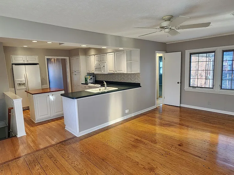 2428 Merriwood Dr — Photo 4