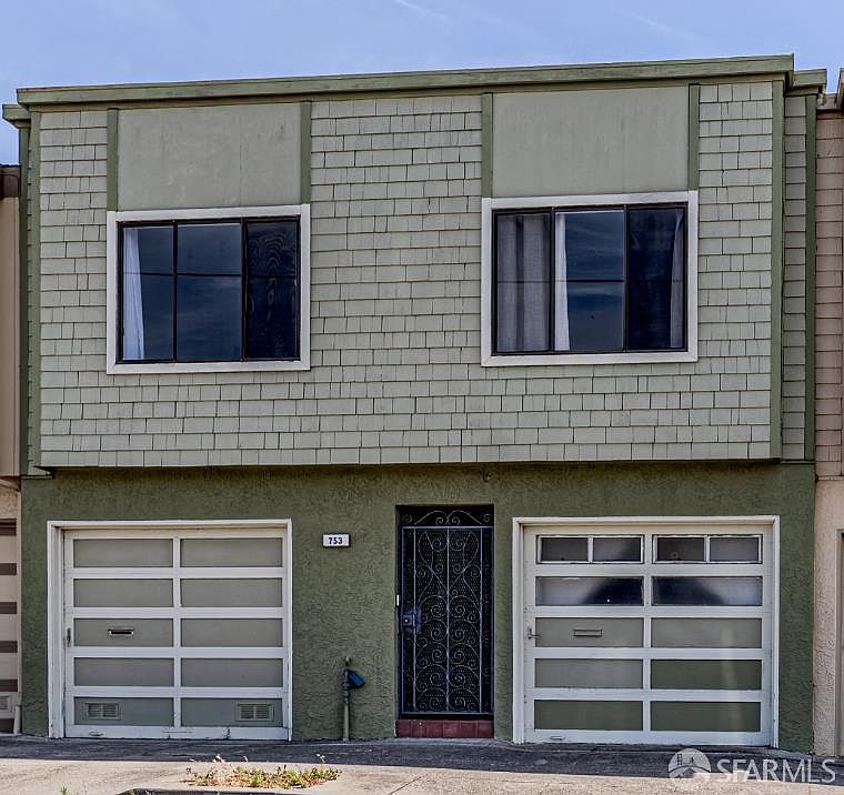 1st image of 753 Burrows St #14