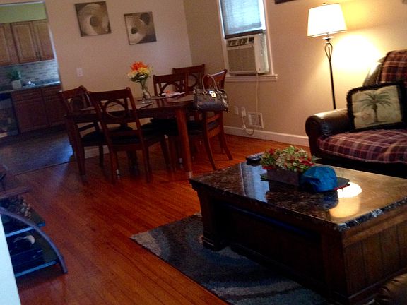 4th image of 34 Brookfield Ave