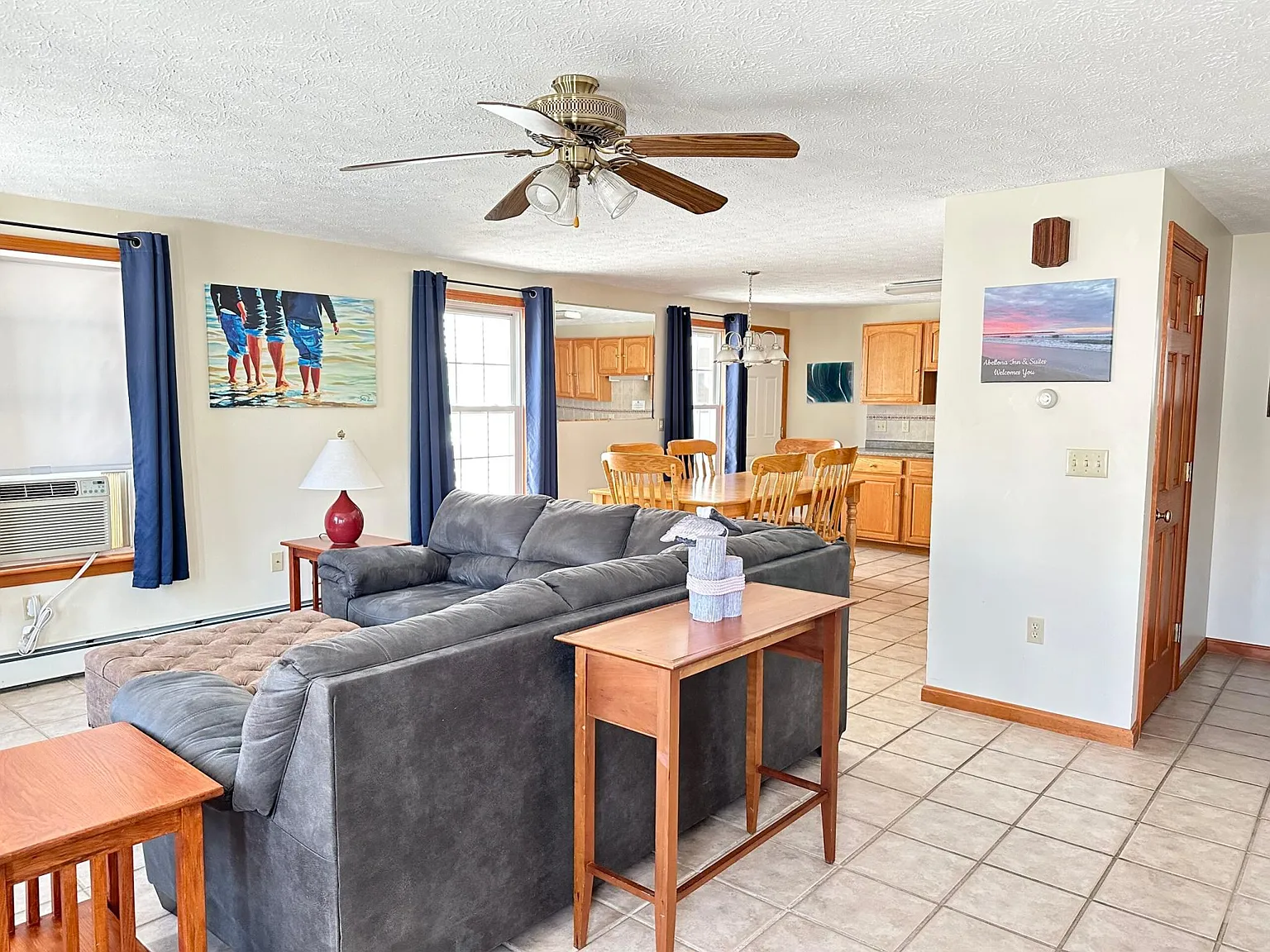 3 bed, $2,500 — Photo 1